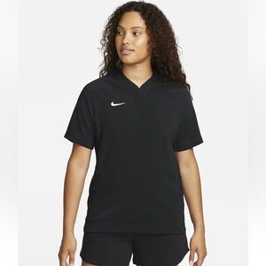 Nike Women's Black Short Sleeve Softball Windshirt Size M
